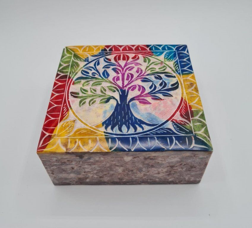 Caja de piedra pequeña